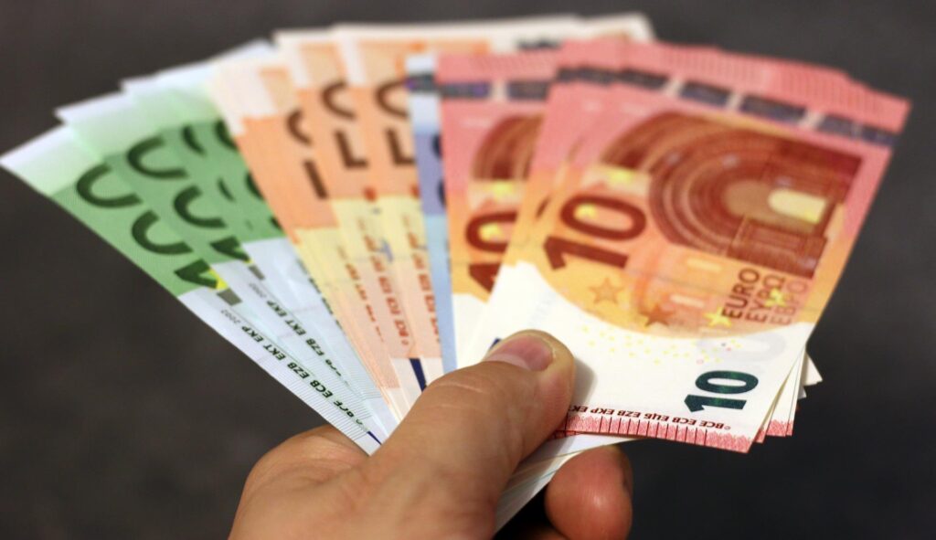 DEcreto Aiuti