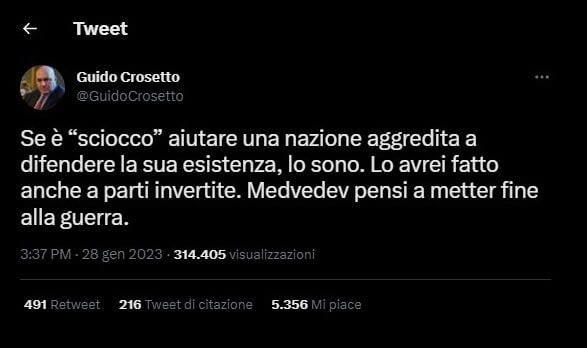 Dmitry Medvedev attacca il ministro italiano Guido Crosetto in un post su telegram. Il vicepresidente del Consiglio di sicurezza della Federazione Russa non risparmia nessuno e questa volta prende in giro il politico italiano definendolo “un raro eccentrico”. Da canto suo, il Ministro italiano risponde con un tweet invitandolo ad impegnarsi nel trovare un modo per cessare le ostilità. 1