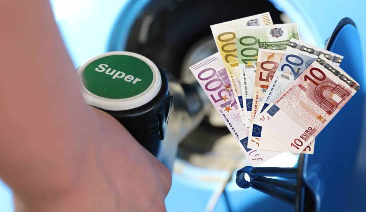 Benzina e soldi (Pixabay foto) - www.managementcue.it