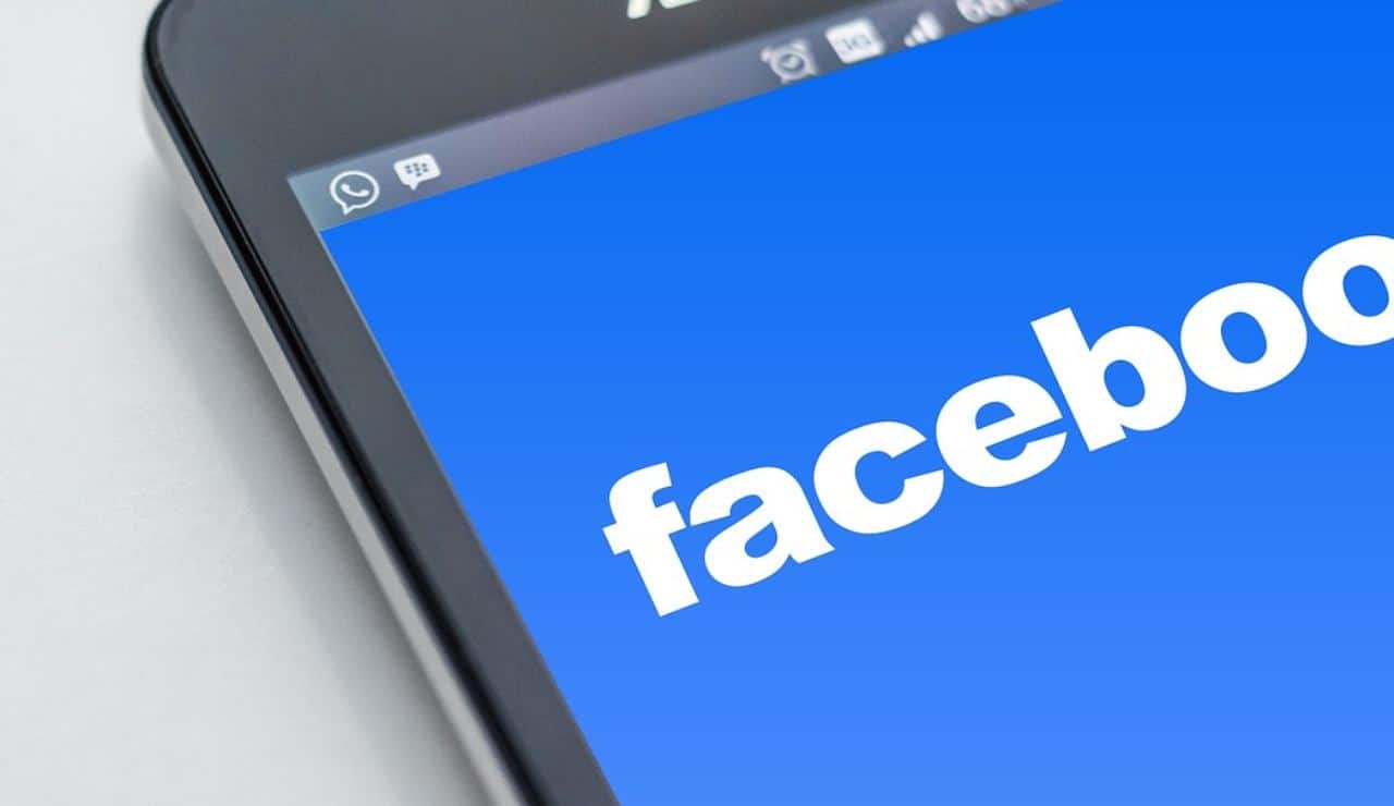 Facebook (Pixabay foto) - www.managementcue.it
